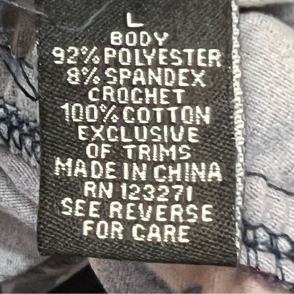 Riley & James Size Large Floral Sleeveless Romper w/Floating Collar with… - Picture 9 of 11